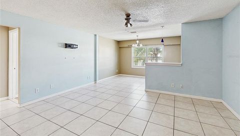 117 N MERCURY AVENUE