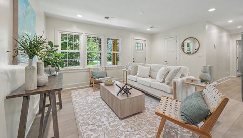 445 Madeline Dr