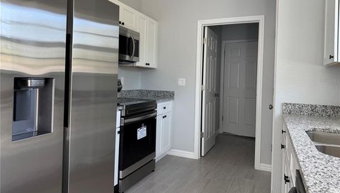 4 MALAUKA LANE DRIVE