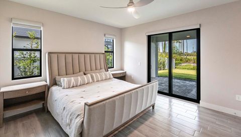 23208 W Eldorado Ave