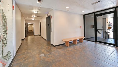 9725 S Karlov Ave Apt 610