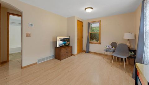 803 Wilkinson Street