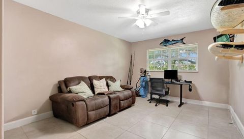 10249 N Military Trl