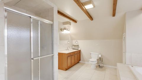 3358 N Monticello Avenue