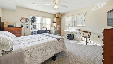 110 N TREMAIN STREET