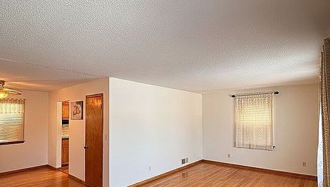 10025 Wentworth Ave S