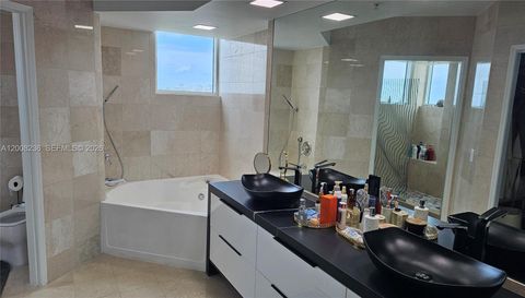 3370 Hidden Bay Dr