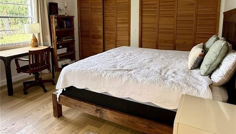 625 Whippoorwill Ter