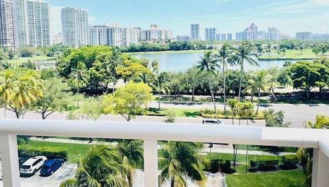 3675 N Country Club Dr