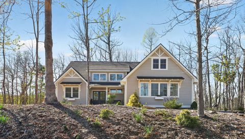 3757 Laurel Park Hwy Hendersonville