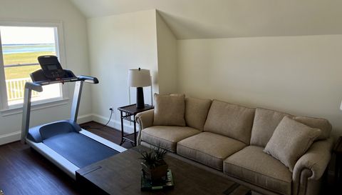 14 Waterway Island Dr