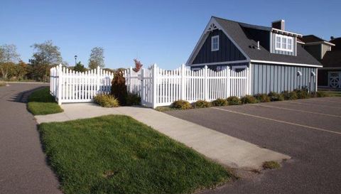 3189 Old Stone Way NE