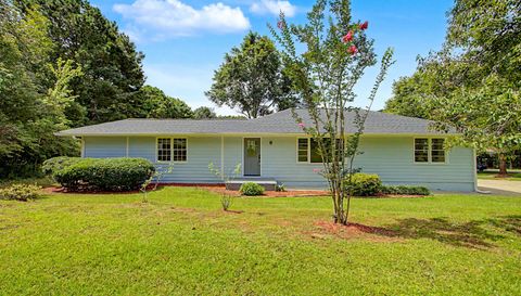 21 Nebo Dr