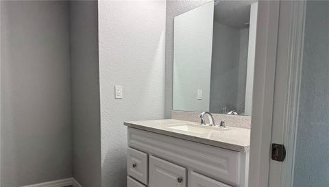 4 MALAUKA LANE DRIVE