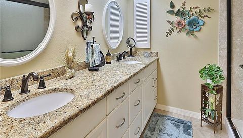 865 MACLAREN DRIVE N