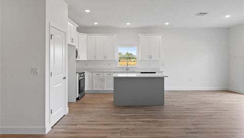 810 W 24TH STREET