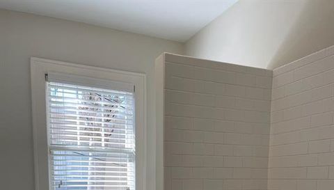 1806 W MORRISON AVENUE