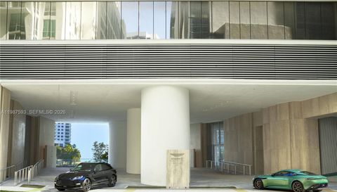 300 Biscayne Blvd Way