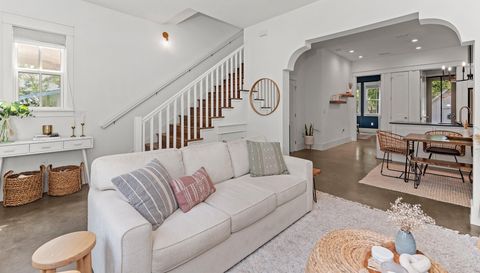 3206 Garden Villa LN