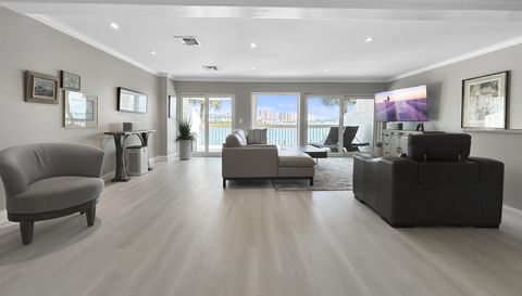 152 Marina Del Rey Ct