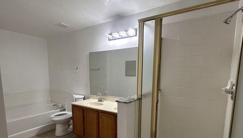 4502 Philadelphia Cir