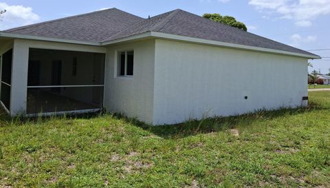 850 SW 15th St
