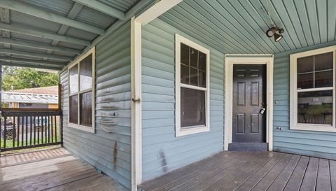 38407 Lowell Harris Wy