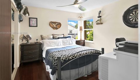 20914 La Questa Ct