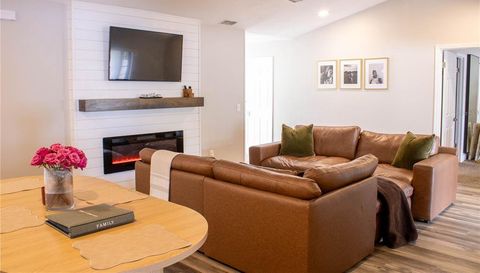 1413 SANDALWOOD DRIVE