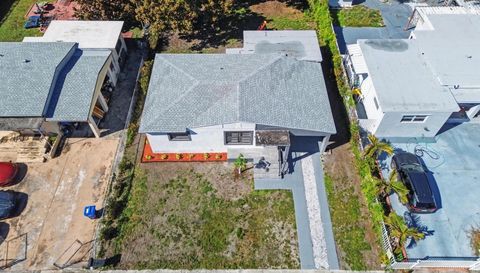 15694 NE 10th Ct