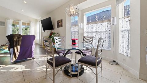 1733 W CAROLINE PATH