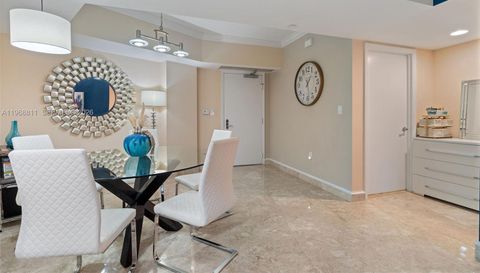 19900 W Country Club Dr