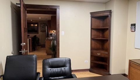 15426-15428 S 70th Court