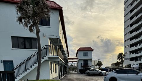 1404 N Atlantic Ave APT 30