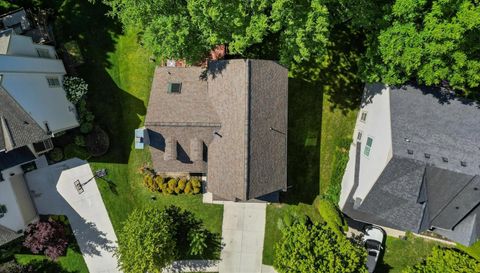 5841 Lafayette Ln