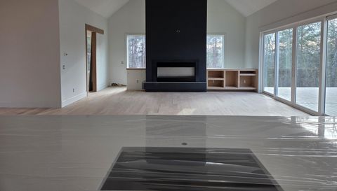 7048 Nichols Cove Dr