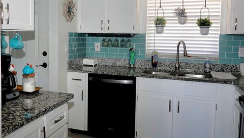 2395 Harbor Blvd Apartment 203