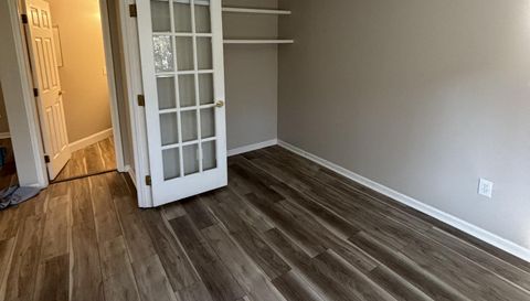 7625 Edinborough Way