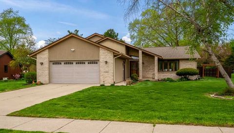 10966 China Berry Lane
