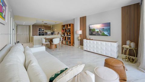 6900 Bay Dr