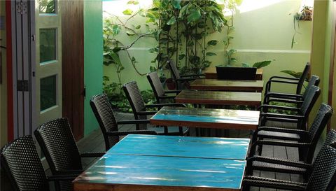 17 Calle Carlos Lebrun