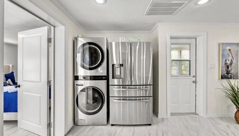 578 - 580 COMPANION WAY