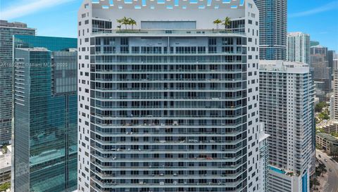 1300 Brickell Bay Dr