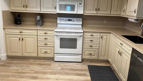 1465 GULF OF MEXICO DRIVE