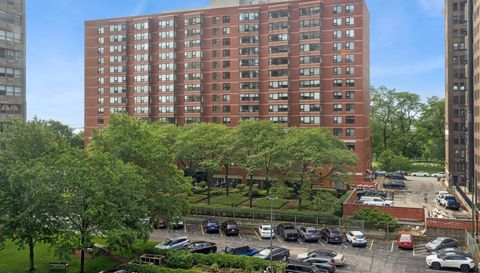 1755 E 55th Street