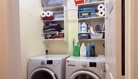 1409 Sunningdale Way