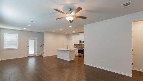 5302 Mulberry Grove LN