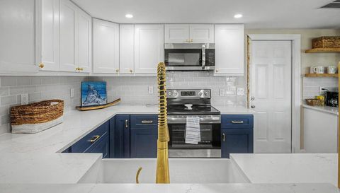 3837 Topsail Trail