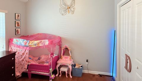 499 Glacier Way