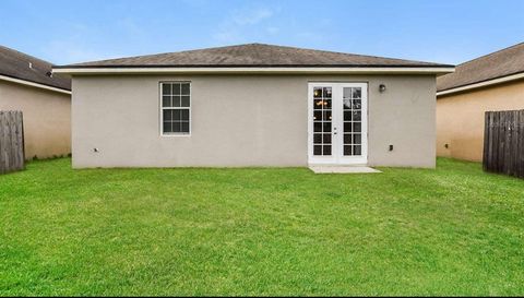 527 HIBISCUS COVE DRIVE